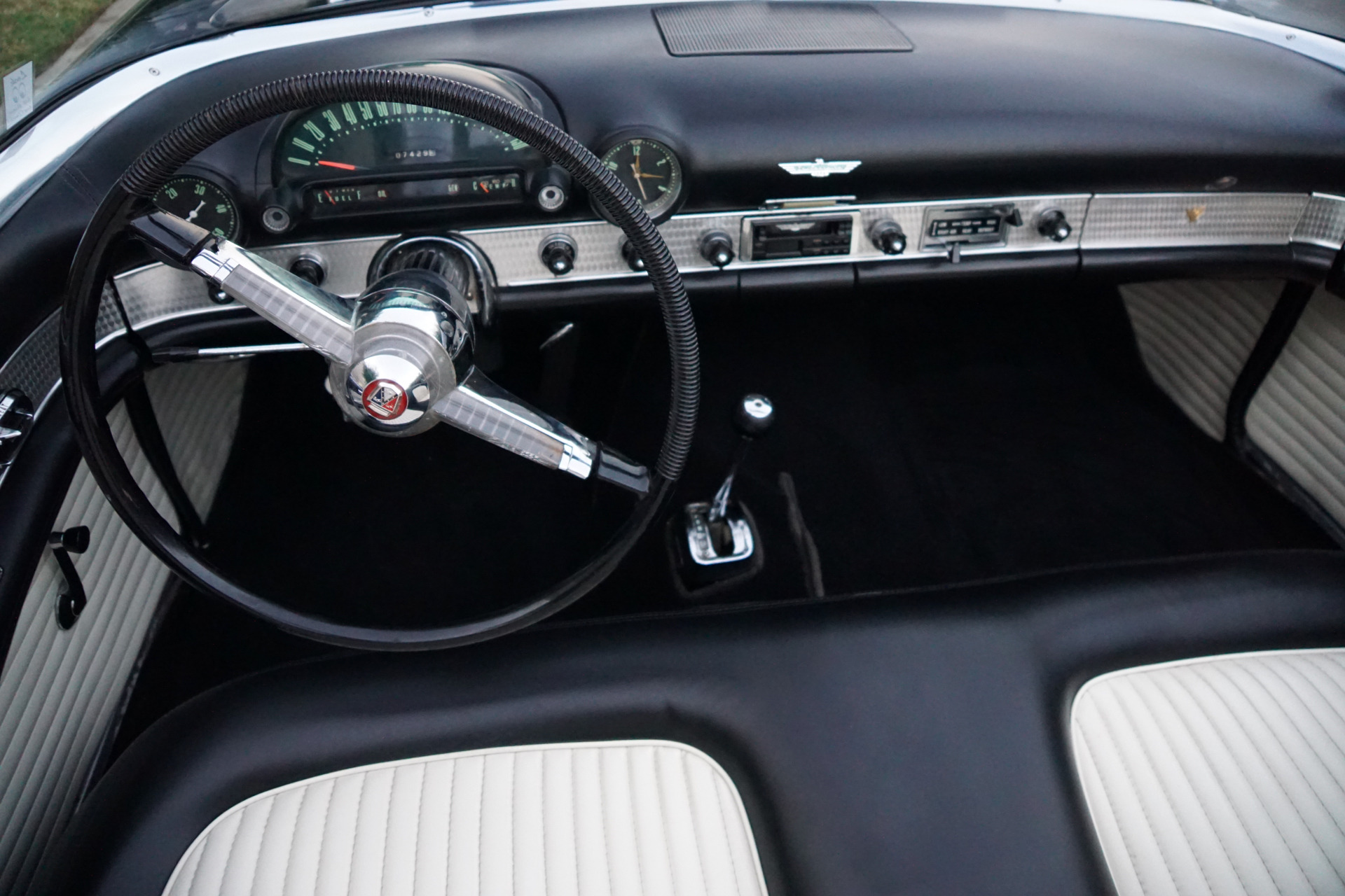 1955 Ford Thunderbird - Plate 16