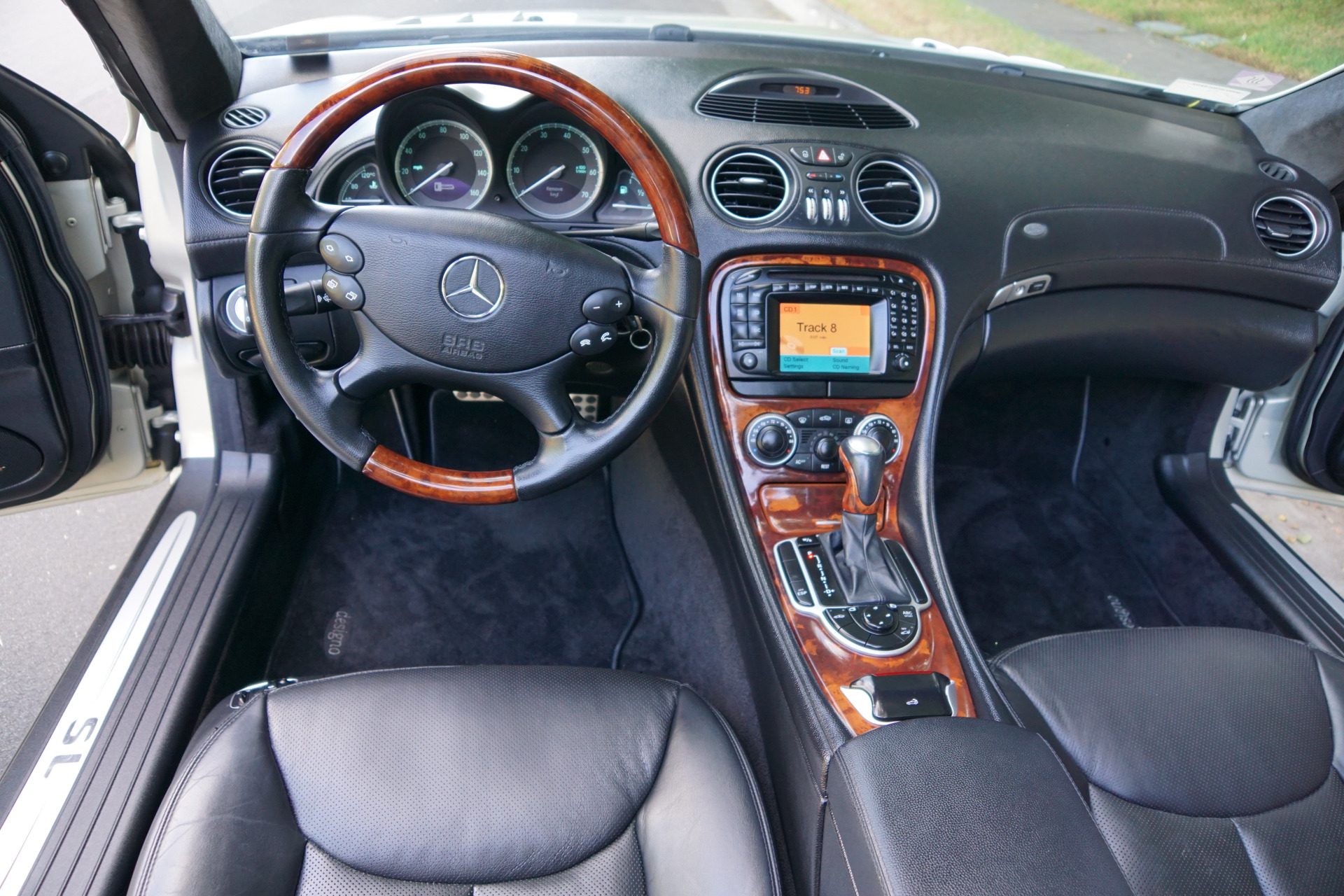 2003 Mercedes-Benz SL500 - Plate 14
