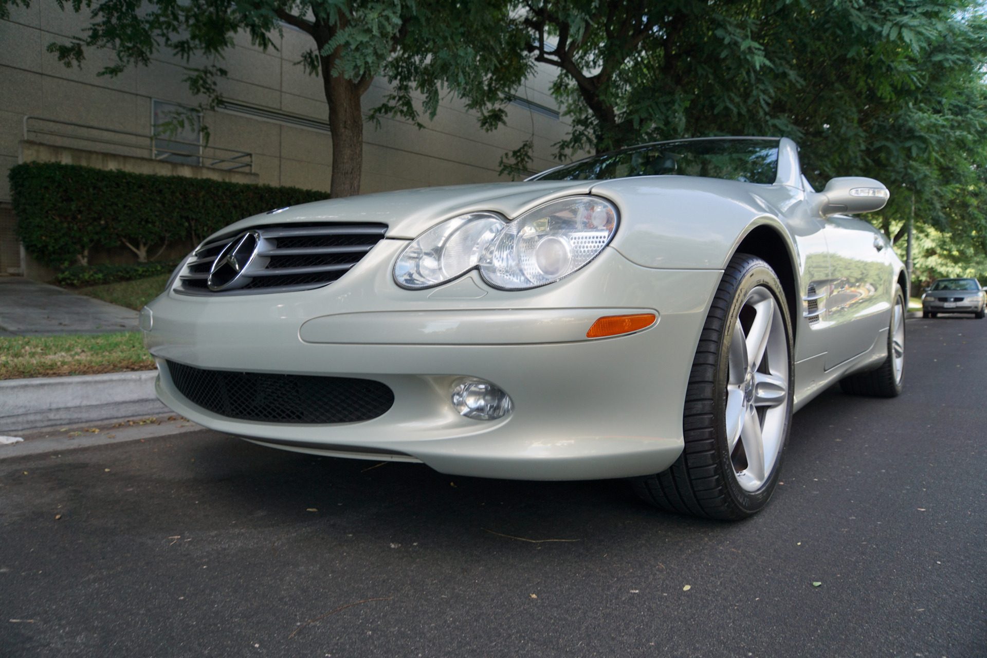 2003 Mercedes-Benz SL500 - Plate 2