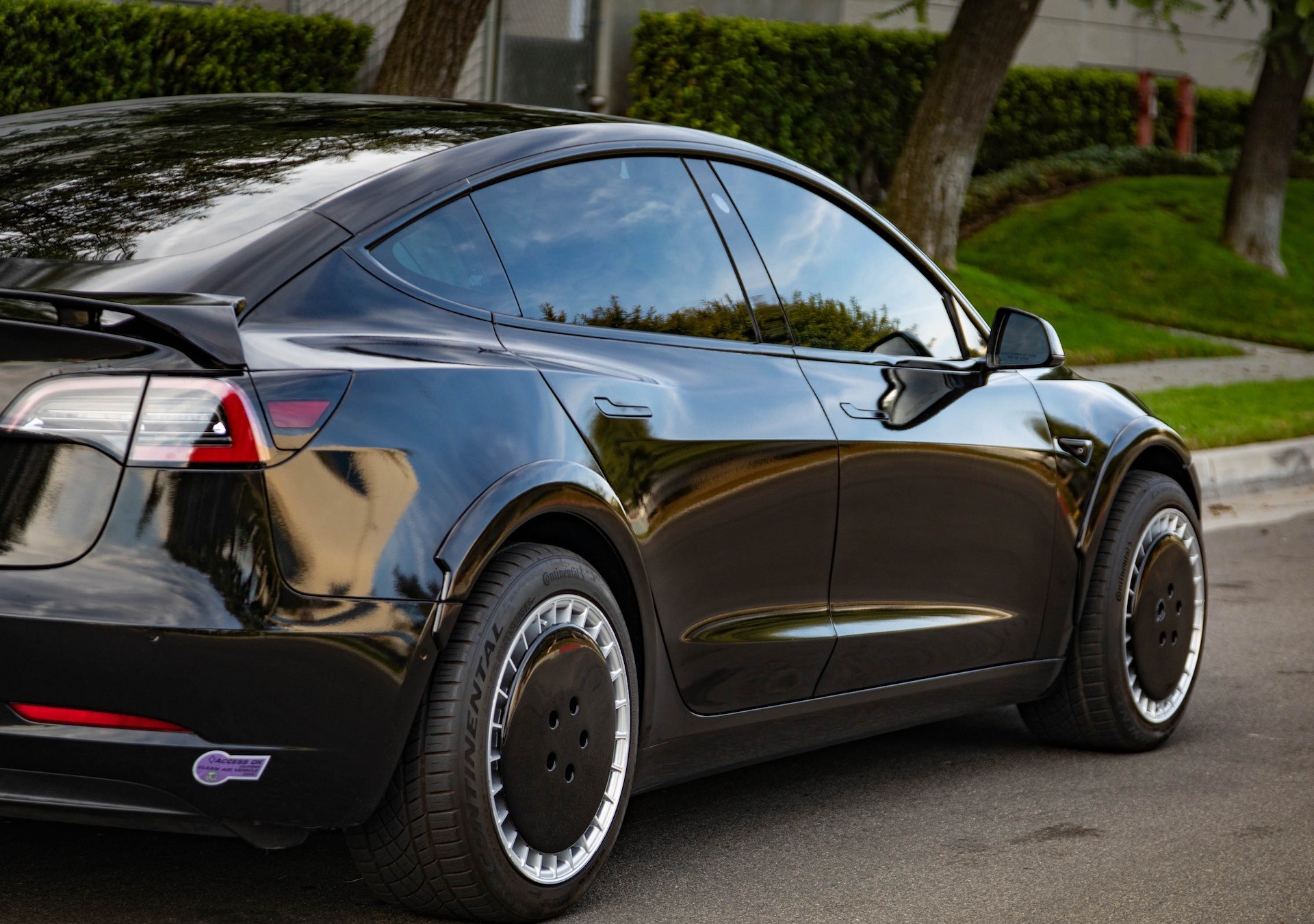 2019 Tesla Model 3 - Plate 5