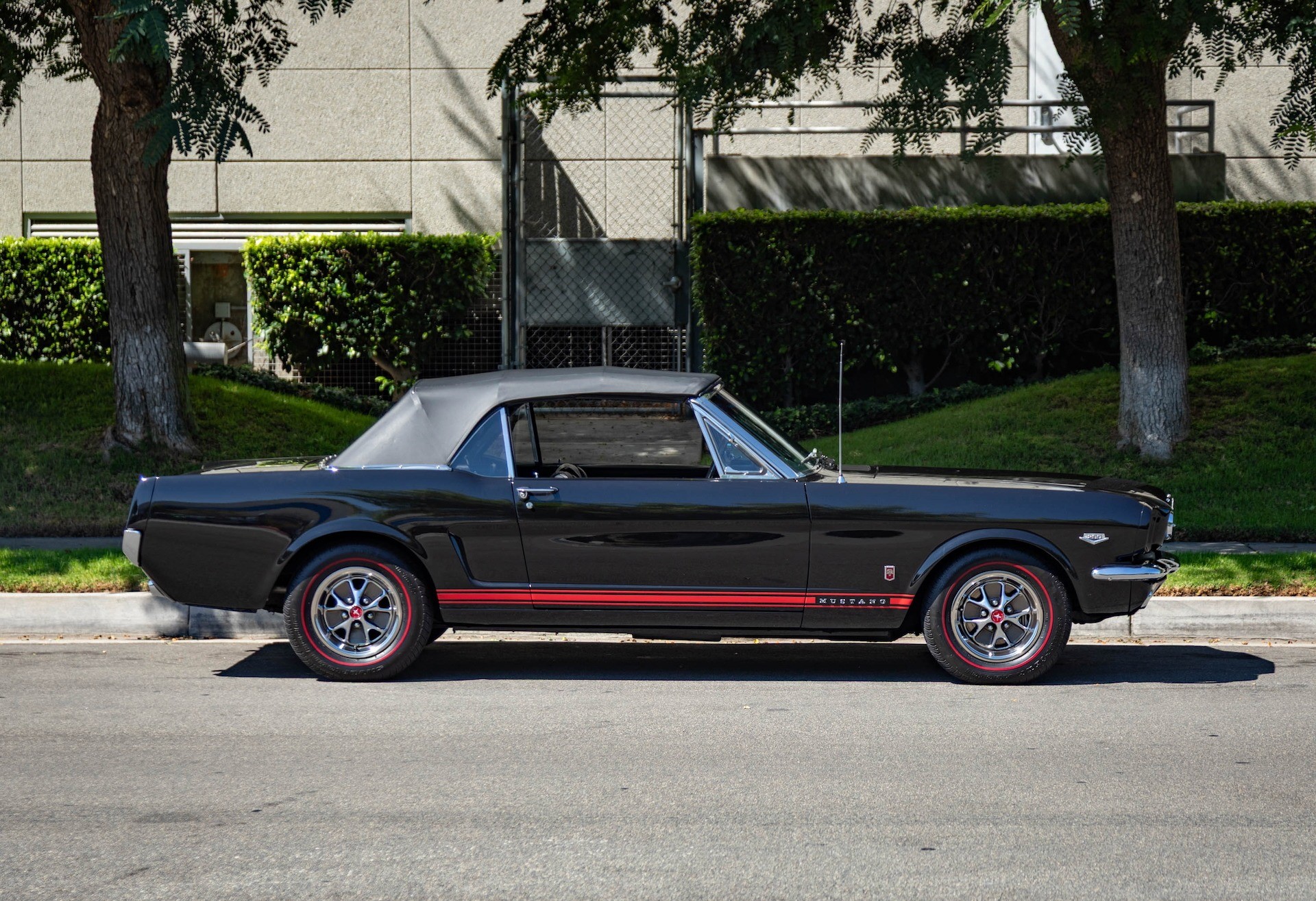 1966 Ford Mustang - Plate 6