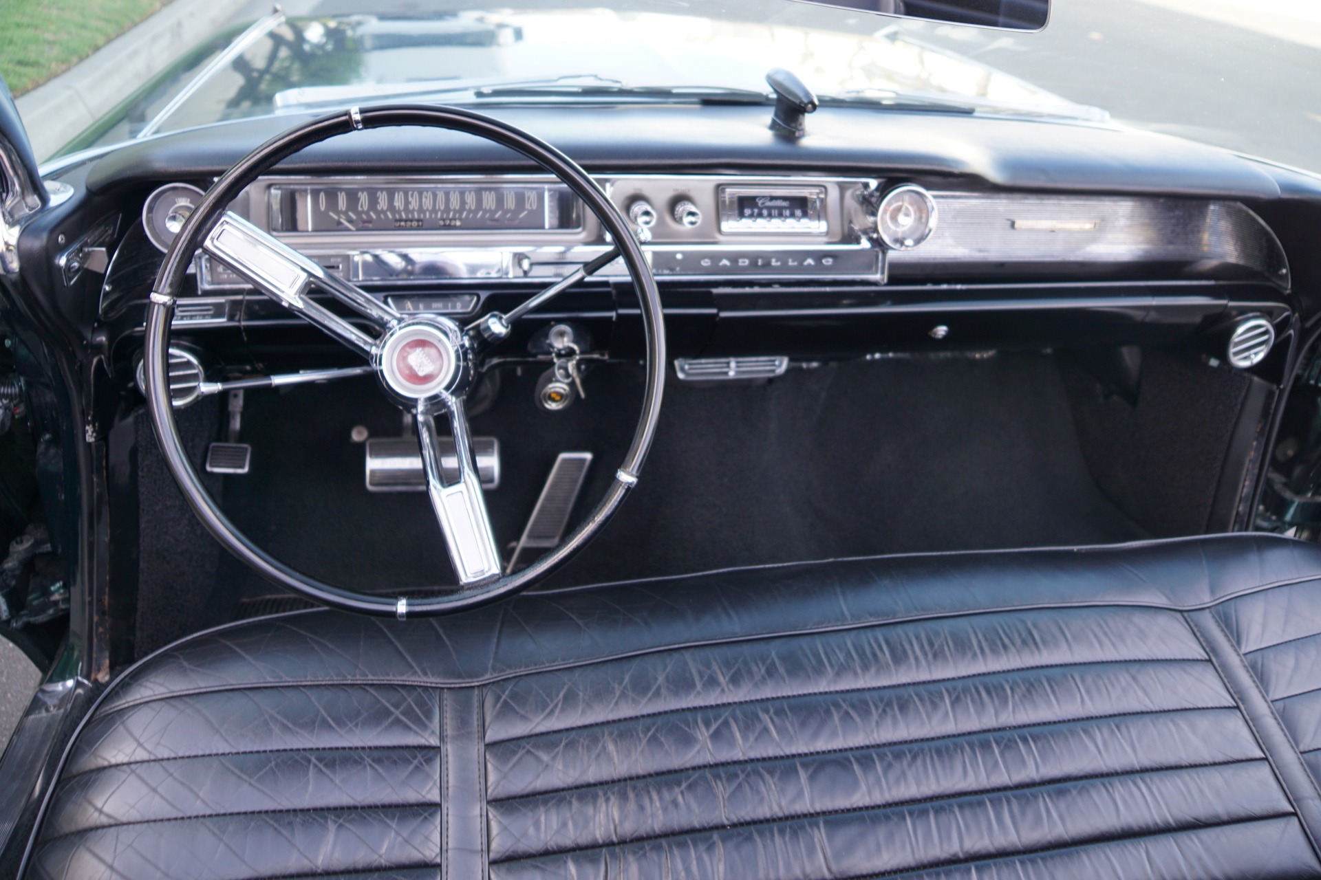 1961 Cadillac Series 62 - Plate 16