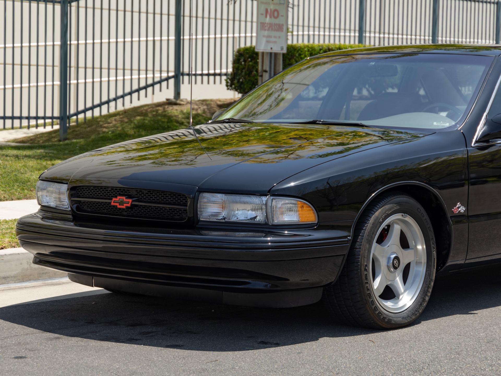 1996 Chevrolet Impala SS - Plate 2